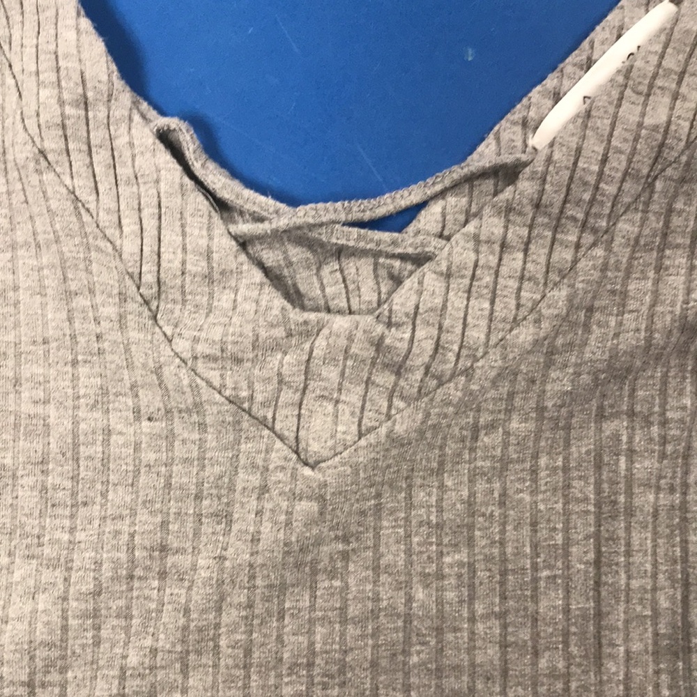 🎊🎉 5 for $20🎉🎊 women’s crop top shirt - Picture 2 of 6